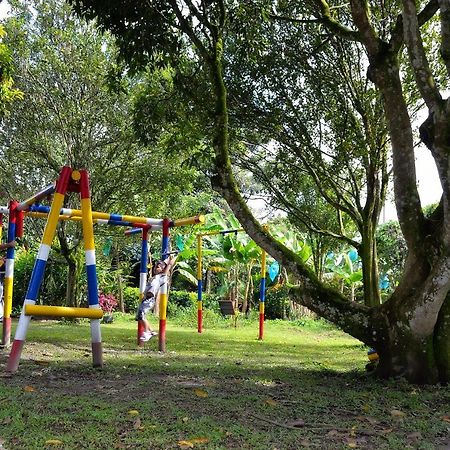 Casa Finca Villa Luz A 800 Mts Del Parque Del Cafe Montenegro Zewnętrze zdjęcie